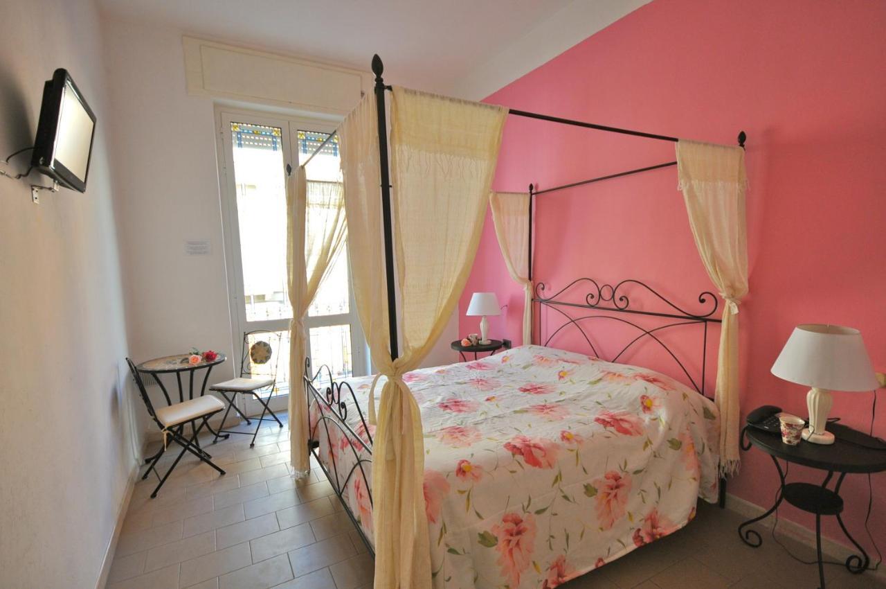 Villa Rosa Dei Venti Viareggio Eksteriør bilde